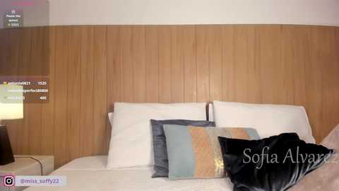 miss_soffy free recording from 2025-10-11 03:26:00