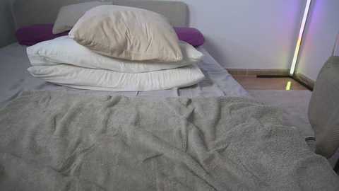 new_dee free recording from 2025-10-12 10:00:00