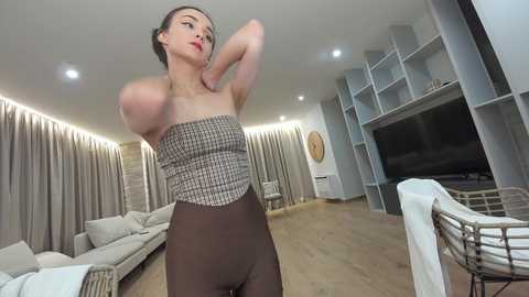 ehotlovea free recording from 2025-10-13 02:04:00