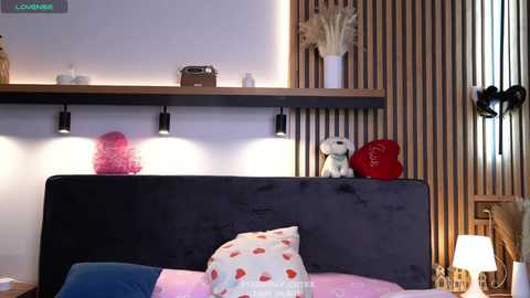 excellent_ella free recording from 2025-10-13 15:47:00