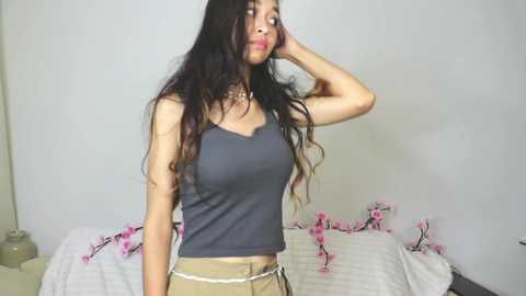 isauraangeletti free recording from 2025-10-13 22:20:00