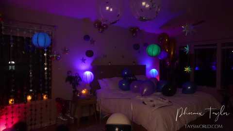 phoenix_taylor free recording from 2025-10-13 03:06:00