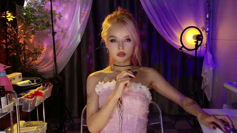 reaowna___ free recording from 2025-10-13 05:34:00