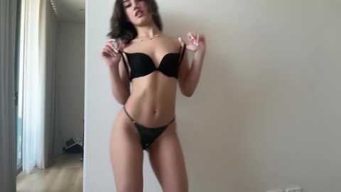 ava_delightt free recording from 2025-10-15 05:06:00