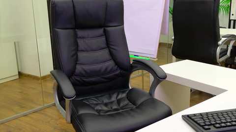 babesgowild free recording from 2025-10-16 08:03:00