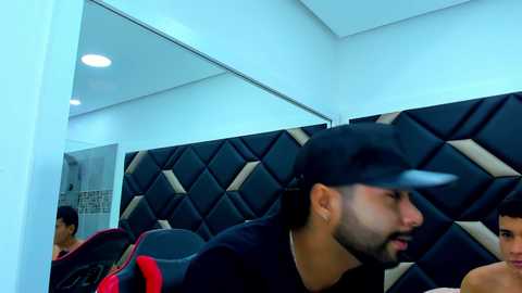 handsomeboys19 free recording from 2025-10-17 16:01:00