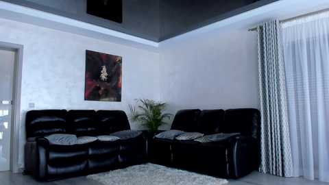 ingridblondy94 free recording from 2025-10-17 09:34:00