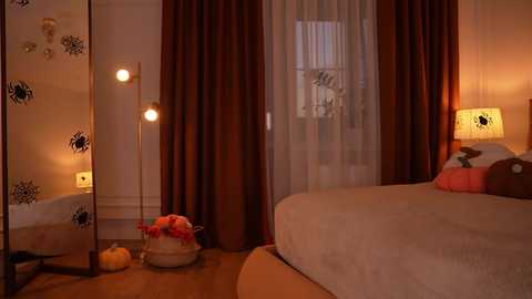 roxy_blue_eyed_ free recording from 2025-10-18 14:46:00