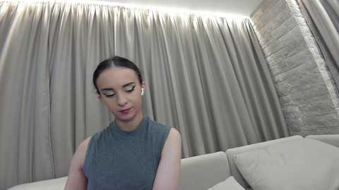 ehotlovea free recording from 2025-10-19 03:49:00