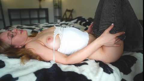 hotchillylovers free recording from 2025-10-19 12:52:00