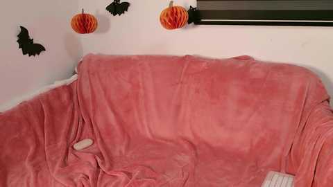 little_effy18_ free recording from 2025-10-20 19:24:00