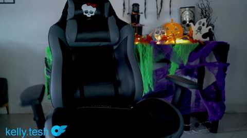 kellytesh free recording from 2025-10-21 19:31:00