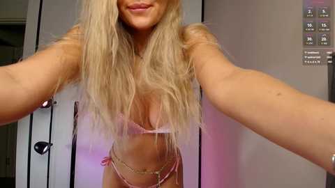 alice_n_wooderland free recording from 2025-10-22 08:24:00