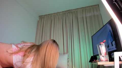 kitty__sophie free recording from 