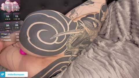 midori__san free recording from 2025-10-22 19:27:00