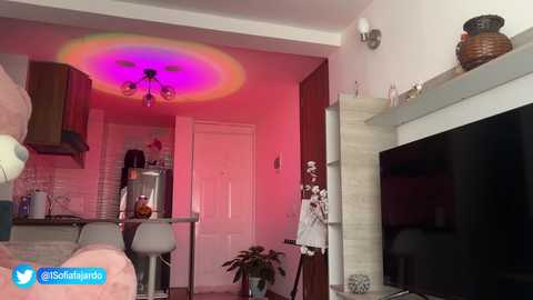 sweet_littleee free recording from 2025-10-22 19:24:00