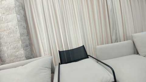 ehotlovea free recording from 2025-10-23 06:11:00