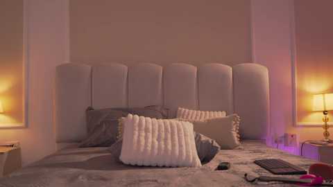 ashley_ospino free recording from 2025-10-24 00:55:00