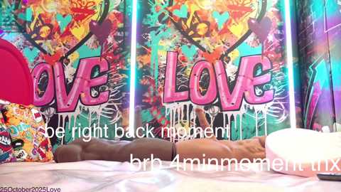 vanessa_love free recording from 2025-10-25 20:21:00