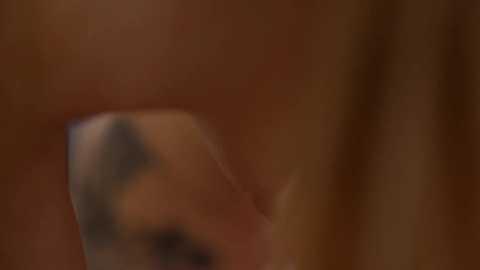 vika54784 free recording from 2025-10-25 09:37:00