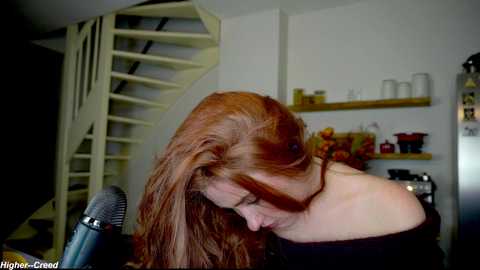 x_lily_x free recording from 2025-10-26 05:09:00