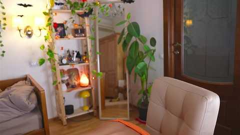 eli_sun free recording from 2025-10-27 12:01:00