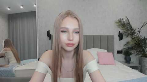 molly_555 free recording from 