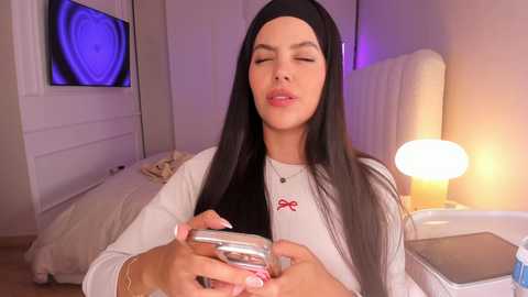 salomee_11 free recording from 2025-10-28 07:05:00