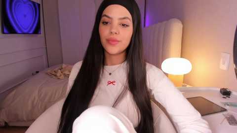 salomee_11 free recording from 2025-10-28 07:54:00