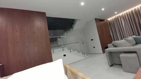 ehotlovea free recording from 2025-11-03 07:40:00