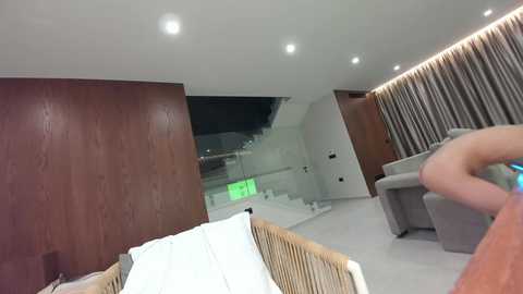 ehotlovea free recording from 2025-11-06 05:30:00