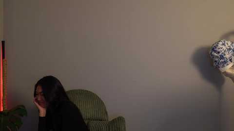 littlemiss_kira free recording from 2025-12-07 00:01:00