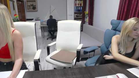 cute00kiara free recording from 2025-11-15 18:40:00