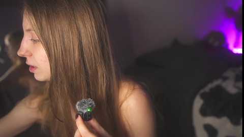 hotchillylovers free recording from 2025-11-15 20:01:00