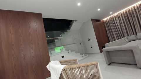 ehotlovea free recording from 2025-11-18 06:03:00