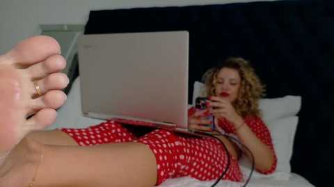 theislandgirl free recording from 2025-11-19 00:54:00