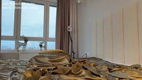 enchant_baby_ free recording from 2025-11-22 05:35:00