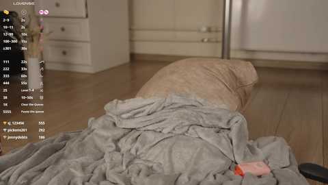 jennyplaudis_ free recording from 2025-11-25 05:44:00