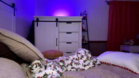 miaxxox free recording from 2025-11-27 00:14:00