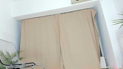 babyaylin free recording from 2025-11-28 14:18:00