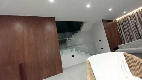 ehotlovea free recording from 2025-11-29 07:05:00