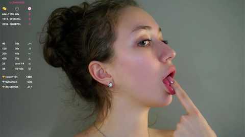 loriamarzinske free recording from 2025-12-08 00:13:00