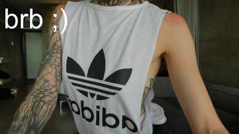 uwu_eva free recording from 2025-12-04 17:40:00