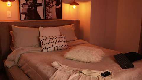 abril_w18 free recording from 