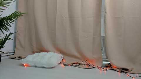 babyaylin free recording from 2025-12-05 09:19:00