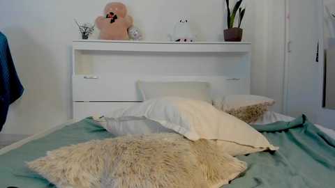 crystalnut free recording from 2025-12-07 08:44:00