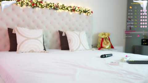 kissing33 free recording from 2025-12-07 23:05:00