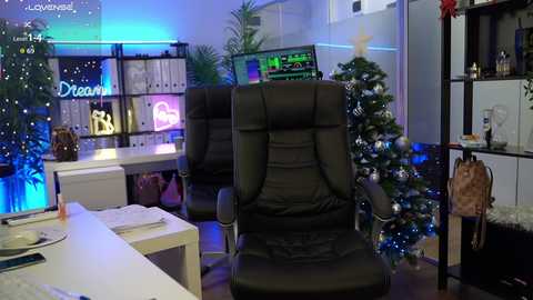 babesgowild free recording from 2025-12-08 08:24:00