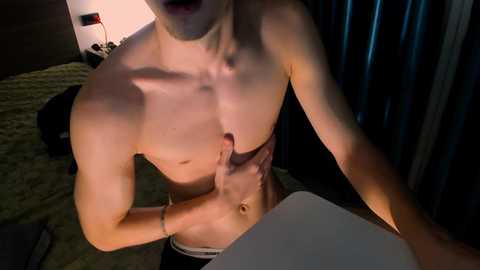 x_nile free recording from 2025-12-10 11:02:00