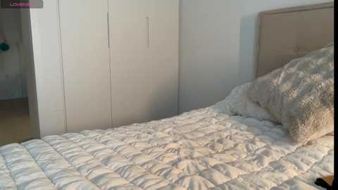 ava_delightt free recording from 2025-12-14 00:29:00